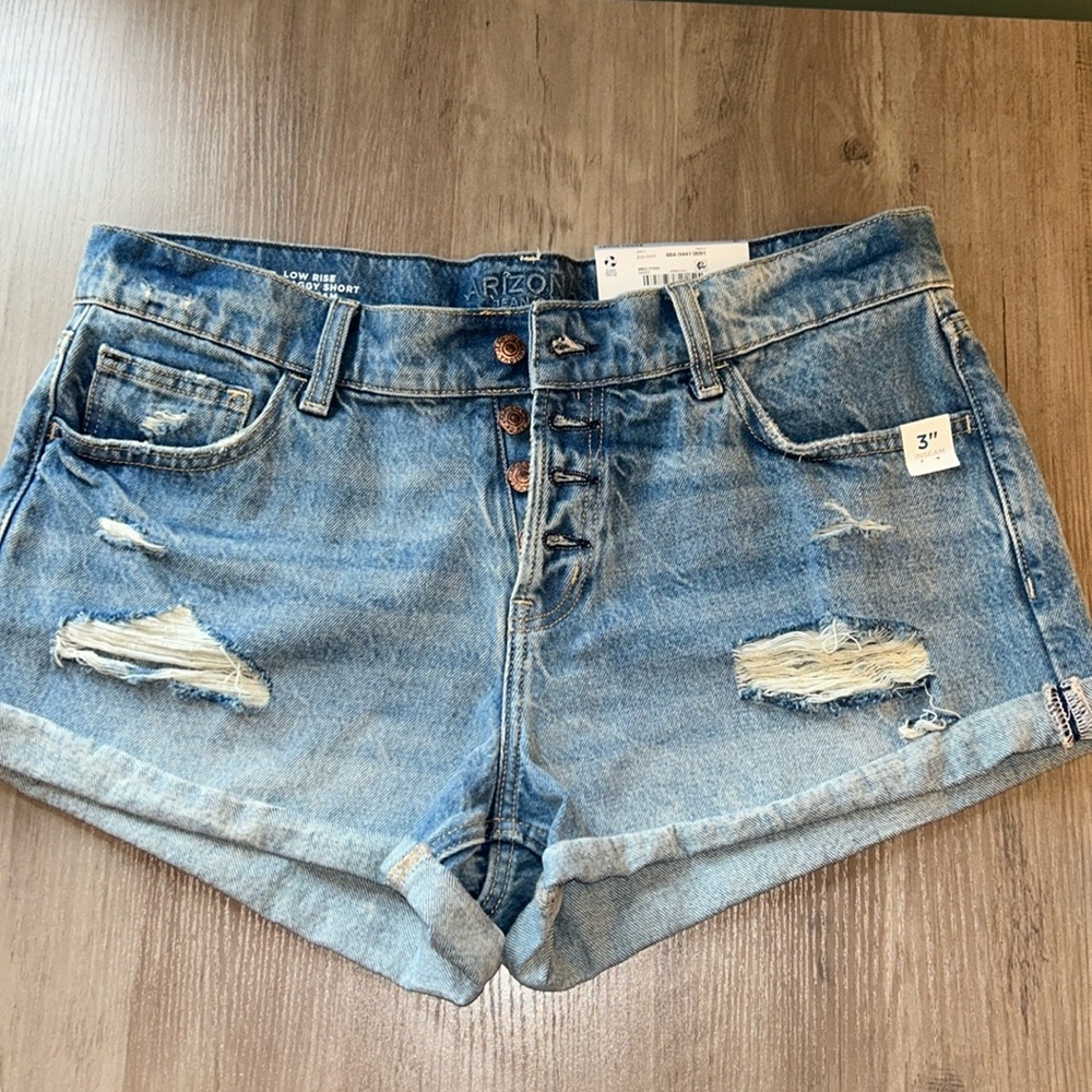 NWT Arizona Women's Blue Jean Ripped Shorts! Sz 13